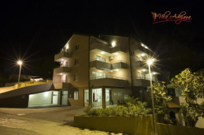 Отель Apartments Vila Adrijana  Баска Вода